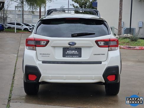 Used 2023 Subaru Crosstrek 2.0i Premium image 7