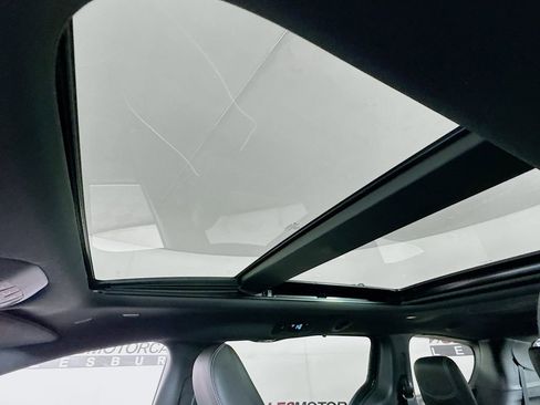 New 2026 Chrysler Pacifica Limited FWD image 23