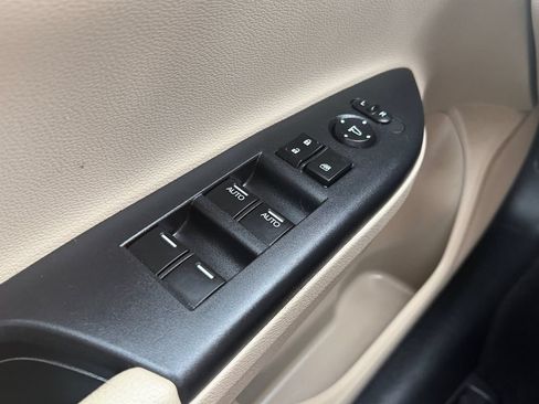 Used 2013 Honda Accord EX-L image 19