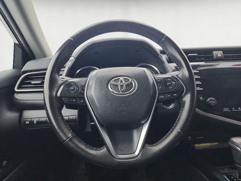 Certified 2019 Toyota Camry SE image 12