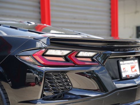Used 2024 Chevrolet Corvette Stingray Coupe w/ 1LT RWD image 6