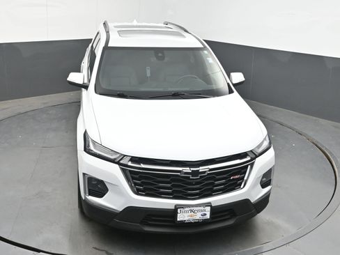 Used 2023 Chevrolet Traverse RS AWD/4WD image 31