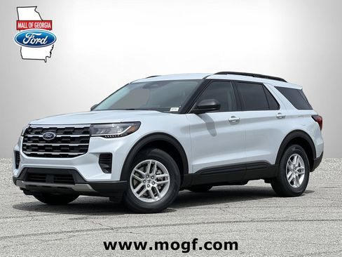 New 2026 Ford Explorer Active image 1