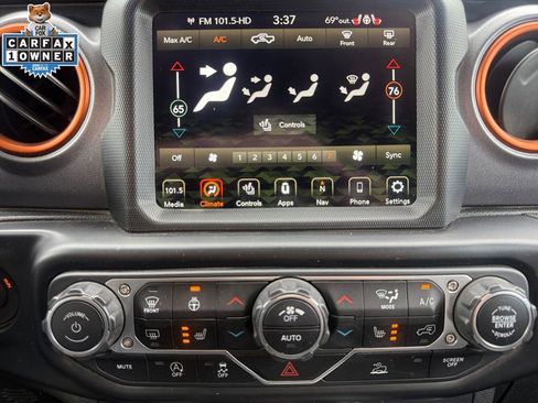 Used 2022 Jeep Gladiator Mojave w/ LED Lighting Group AWD/4WD image 29
