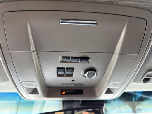 Used 2017 Chevrolet Tahoe Premier RWD image 26
