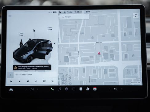 Used 2024 Tesla Model Y Long Range image 28