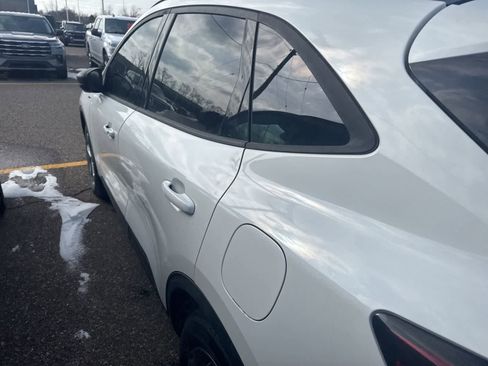 New 2026 Ford Escape ST-Line w/ Tech Pack #1 image 8