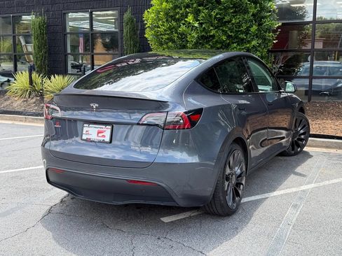 Used 2023 Tesla Model Y Long Range AWD/4WD image 12