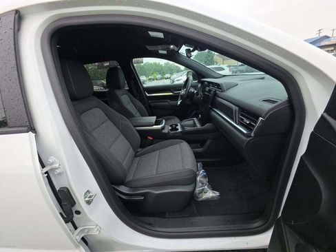 Used 2025 GMC Terrain Elevation AWD/4WD image 13