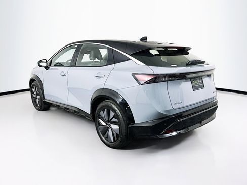 Used 2024 Nissan Ariya FWD image 5