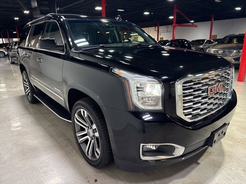 Used 2019 GMC Yukon Denali image 8