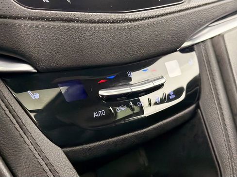 Used 2023 Cadillac XT5 Premium Luxury AWD/4WD image 16