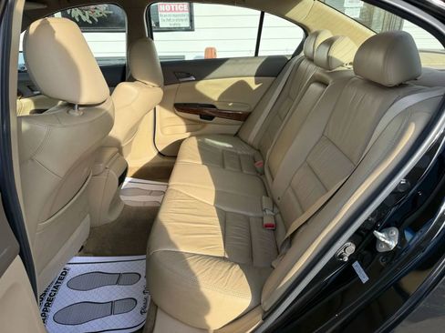 Used 2010 Honda Accord EX-L image 9