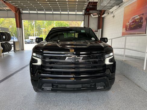 New 2026 Chevrolet Silverado 1500 High Country w/ Midnight Edition AWD/4WD image 2