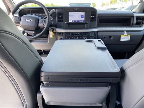 New 2025 Ford F550 XL 4WD Knapheide 11' Service B image 49