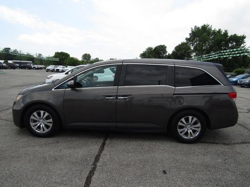 Used 2016 Honda Odyssey EX image 4