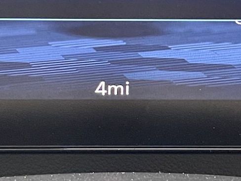 New 2026 Chevrolet Traverse LT image 2