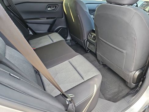 Used 2024 Nissan Rogue SV image 13