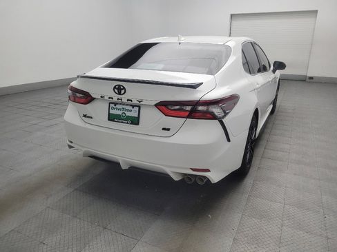 Used 2023 Toyota Camry SE FWD image 9