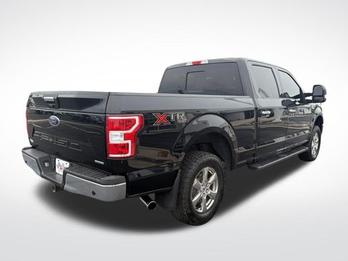 Used 2018 Ford F150 XLT w/ Equipment Group 302A Luxury AWD/4WD image 13