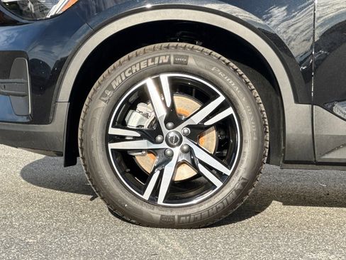 New 2026 Volvo XC40 B4 Core w/ Protection Package Premier FWD image 26