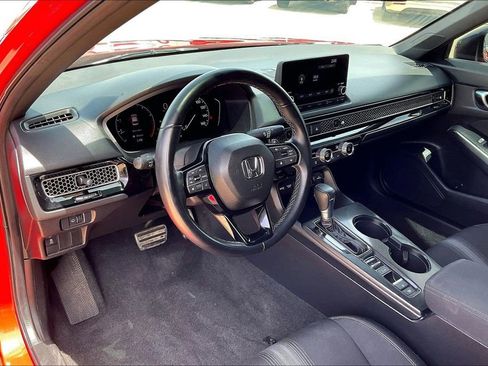 Used 2025 Honda Civic Sport image 14