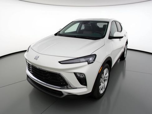 Used 2025 Buick Encore GX Preferred image 3