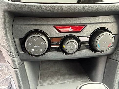 Used 2019 Subaru Crosstrek 2.0i Premium image 21