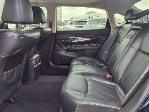 Used 2019 INFINITI Q70 L 3.7 w/ Sensory Package image 5