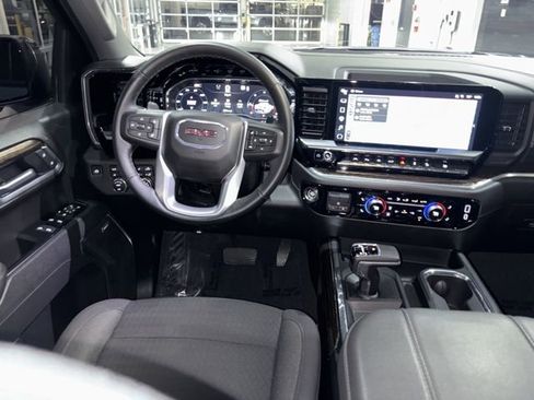 Used 2025 GMC Sierra 1500 Elevation AWD/4WD image 32