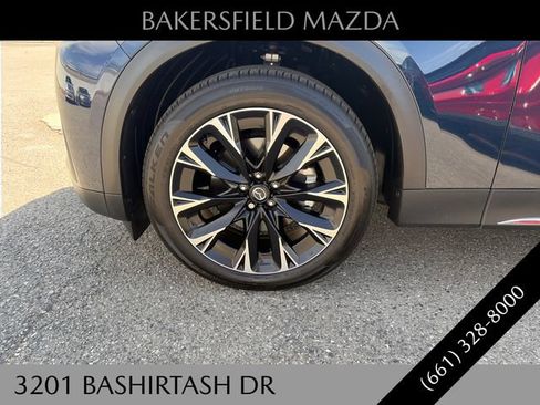 Certified 2024 MAZDA CX-90 Plug-In Hybrid w/ Premium Plus AWD/4WD image 18