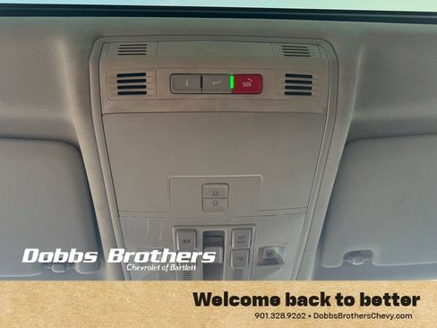Used 2021 Volkswagen Tiguan SE w/ Panoramic Sunroof Package FWD image 33