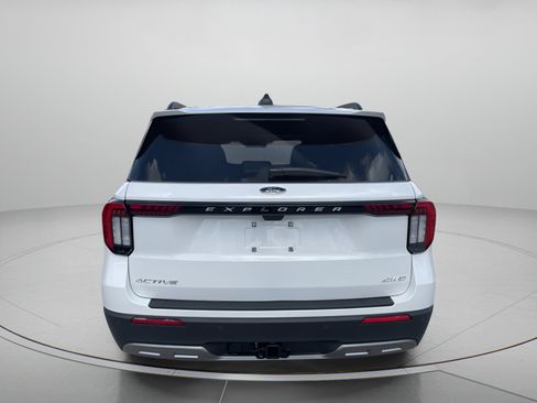 New 2026 Ford Explorer Active w/ Active Comfort Package AWD/4WD image 5