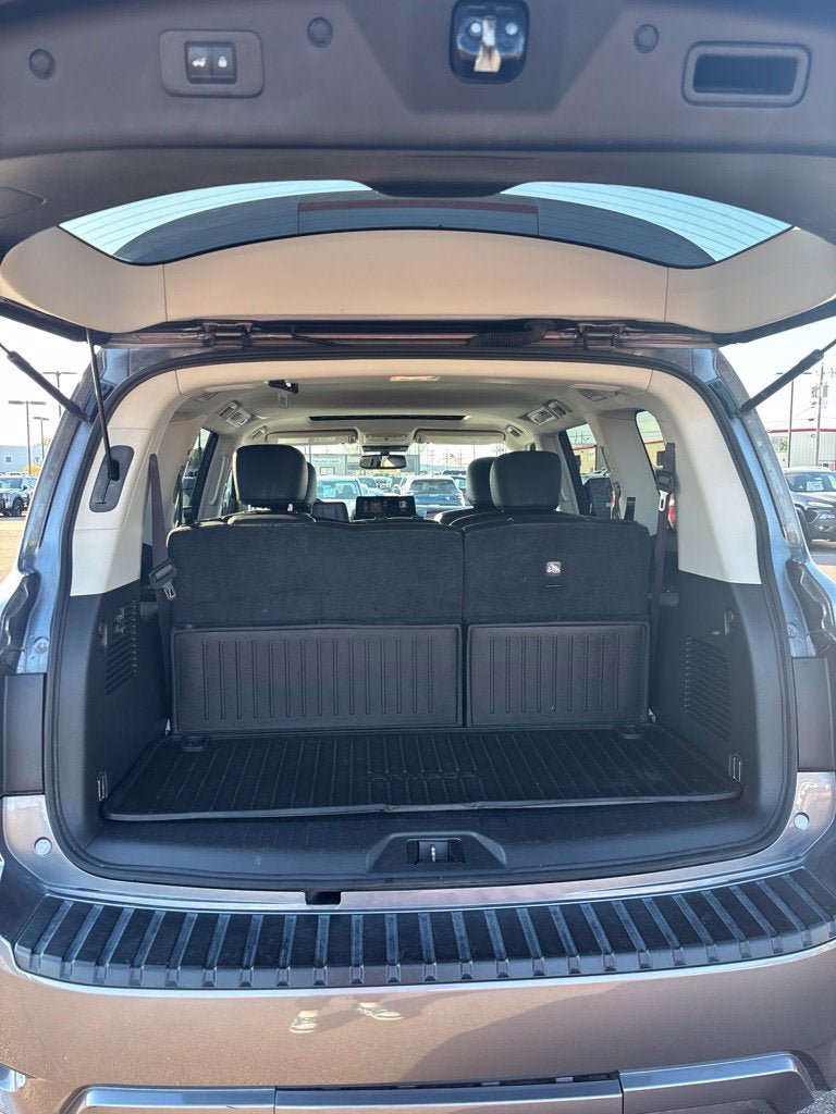 Used 2023 Nissan Armada SL w/ Cargo Package AWD/4WD image 24