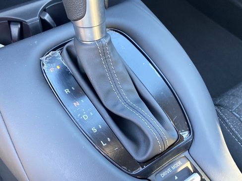 Used 2026 Honda HR-V LX image 40