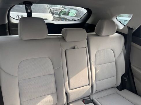 Used 2020 Hyundai Tucson Sport FWD image 13