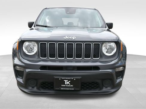 Used 2023 Jeep Renegade Latitude AWD/4WD image 11