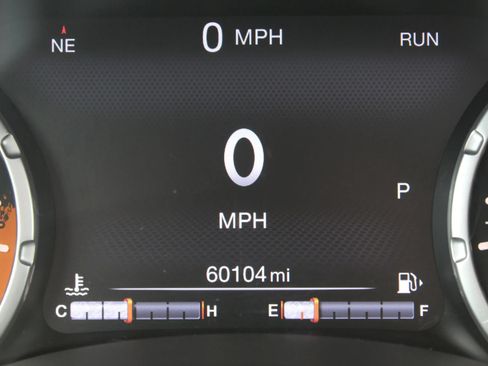 Used 2018 Jeep Renegade Trailhawk AWD/4WD image 13