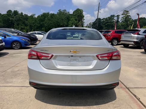 Used 2021 Chevrolet Malibu LT FWD image 6