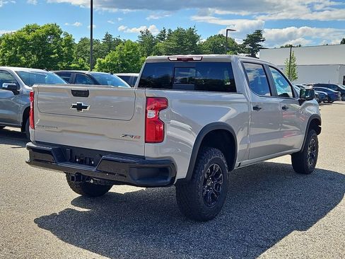 New 2026 Chevrolet Silverado 1500 ZR2 AWD/4WD image 3
