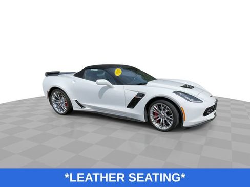 Used 2017 Chevrolet Corvette Z06 RWD image 2