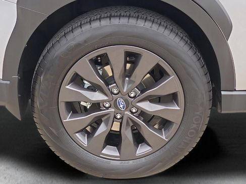 Certified 2025 Subaru Outback Onyx Edition AWD/4WD image 8