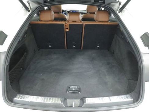 Used 2022 Mercedes-Benz GLC 300 4MATIC Coupe image 38