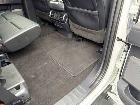 Used 2022 Ford F150 Lariat AWD/4WD image 31