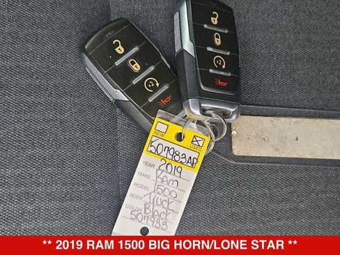 Used 2019 RAM 1500 Big Horn AWD/4WD image 33