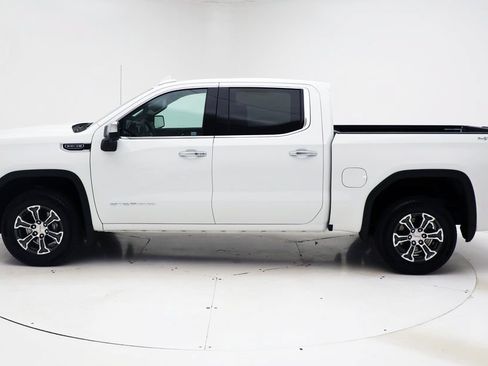 Used 2026 GMC Sierra 1500 SLT AWD/4WD image 6