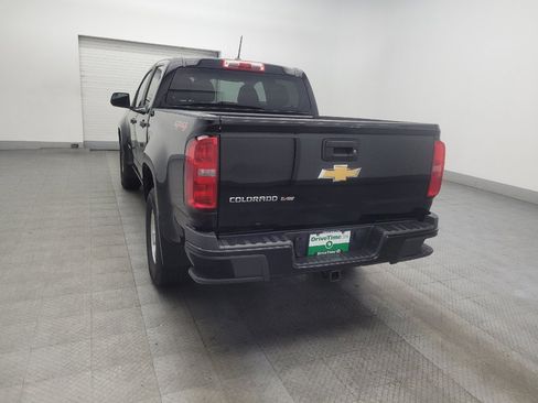 Used 2018 Chevrolet Colorado W/T w/ WT Convenience Package AWD/4WD image 5