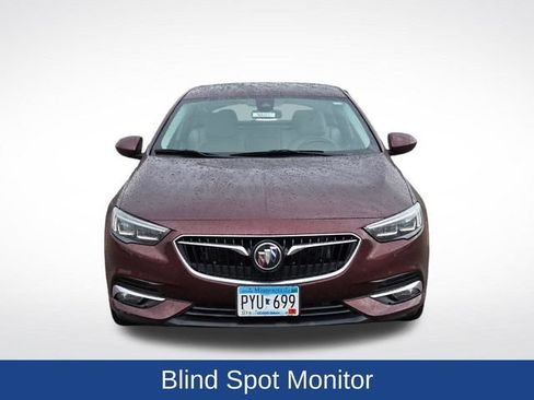 Used 2018 Buick Regal Essence w/ Driver Confidence Package #1 AWD/4WD image 12