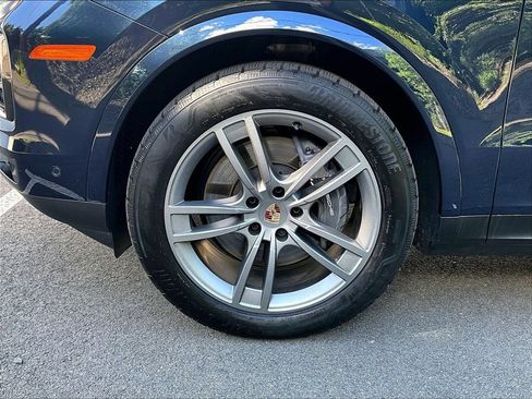 Certified 2026 Porsche Cayenne Coupe AWD/4WD image 14