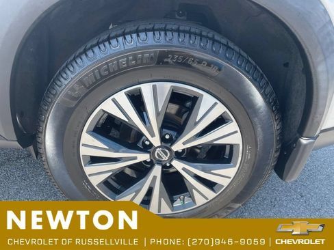 Used 2021 Nissan Rogue SV FWD image 45